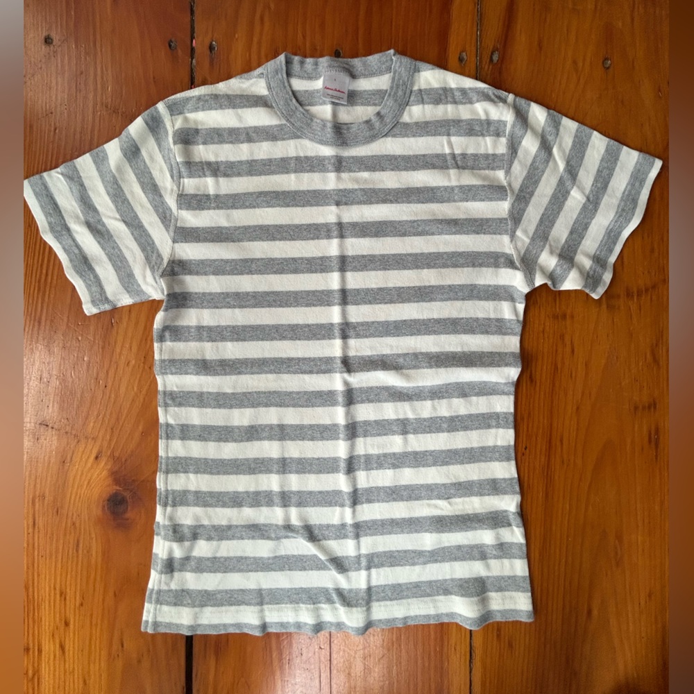Hanna Andersson unisex 100% organic cotton t shirt adult small gray/white stripe